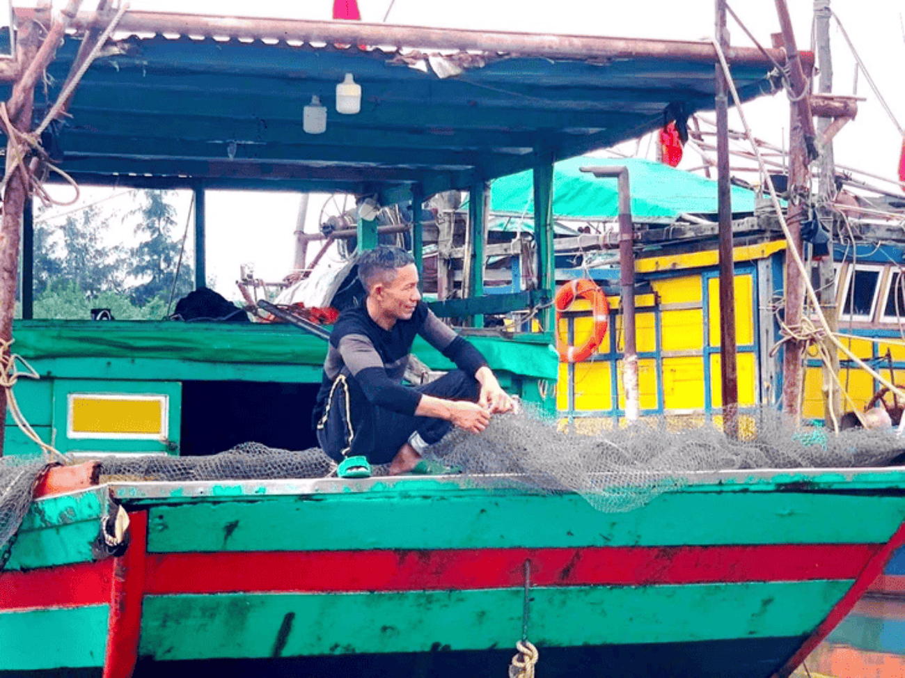 Ngư dân ‘đỏ mắt’ tìm bạn đi biển